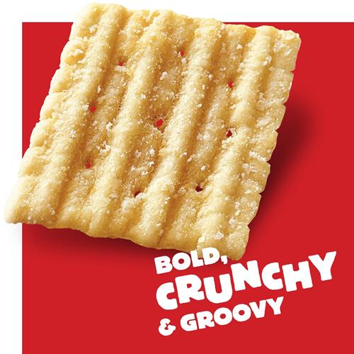 Cheez-It Grooves Crunchy Cheese Crackers, Snack Crackers, Lunch Snacks, Sharp White Cheddar, 9Oz Box (1 Box)