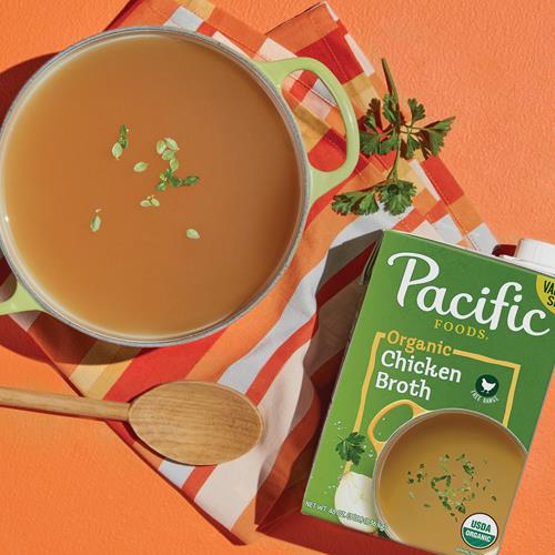 Pacific Foods Organic Free Range Chicken Broth, 48 Oz Carton