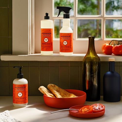 Mrs. Meyers Clean Day Liquid Hand Soap, Tomato Vine Scent, 12.5 Ounce Bottle