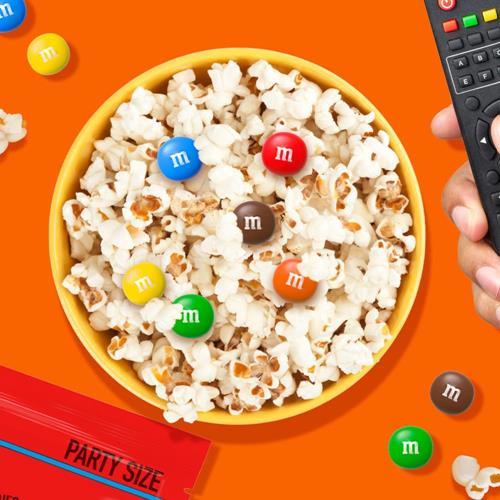M&Ms Peanut Butter Easter Chocolate Candy, Milk Chocolate, Party Size, Candy Bulk For Easter Baskets, Holiday Gifts, Party Favors & More, 34 Oz Bag