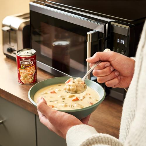 Campbells Chunky Soup, Creamy Chicken And Dumplings Soup, 18.8 Oz Can