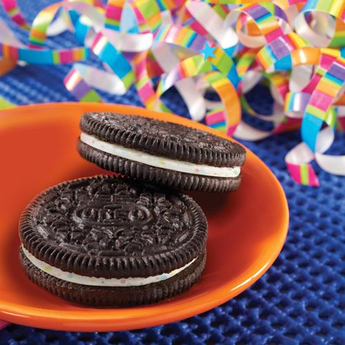 Oreo Birthday Cake Creme Chocolate Sandwich Cookies, Family Size, 17 Oz