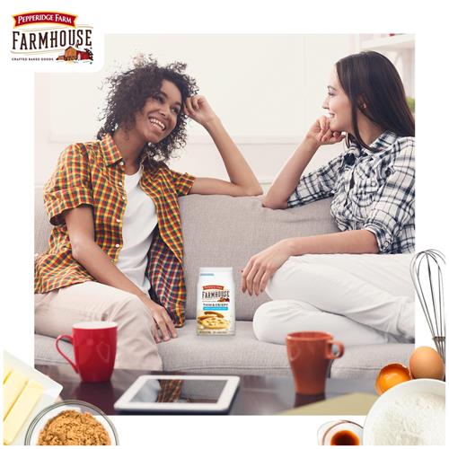 Pepperidge Farm Farmhouse Thin & Crispy White Chocolate Chip Cookies, 6.9 Oz Bag