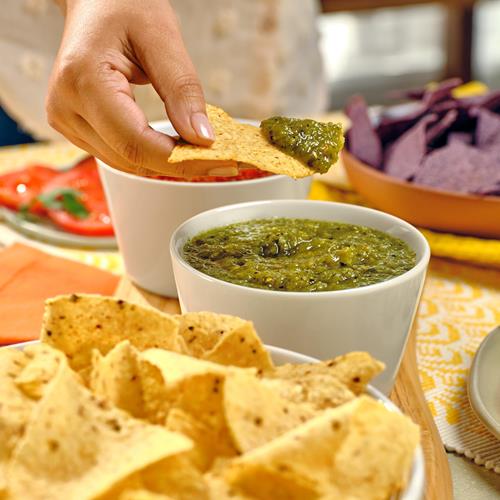 Late July Snacks Salsa Verde With Roasted Tomatillos, Medium, 15.5 Oz Jar
