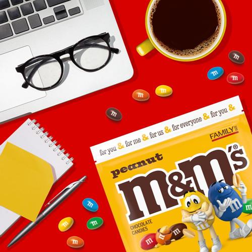 M&Ms Peanut Milk Chocolate Candy, Family Size, 18.08 Oz Resealable Bulk Bag