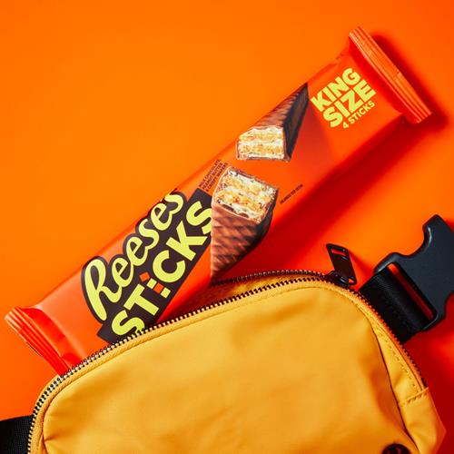 Reeses Sticks Milk Chocolate Peanut Butter Wafer King Size, Candy Pack, 3 Oz