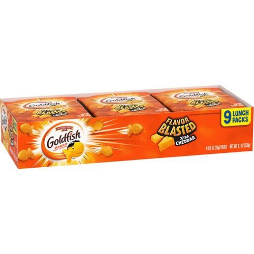 Goldfish Flavor Blasted Xtra Cheddar Cheese Crackers, Baked Snack Crackers, 0.9 Oz On-The-Go Snack Packs, 9 Count Tray