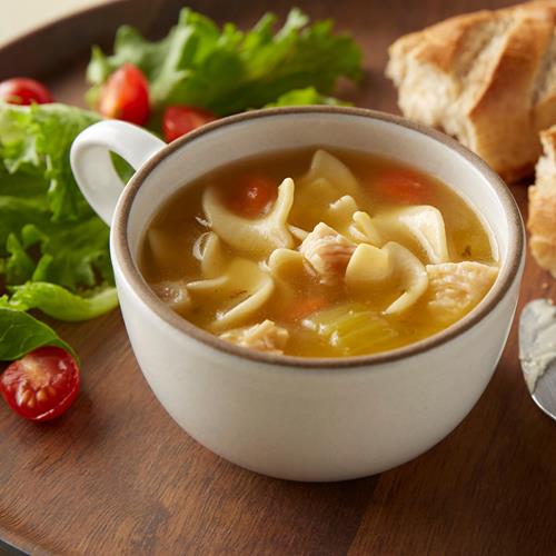 Progresso Light Chicken Noodle Soup, Ready To Serve Canned Soup, 18.5 Oz