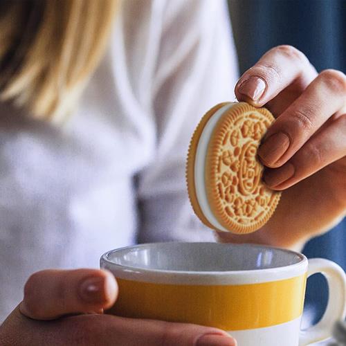 Oreo Double Stuf Golden Sandwich Cookies, 14.03 Oz