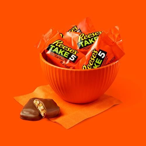 Reeses Take 5 Pretzel, Peanut And Chocolate Snack Size, Candy Bag, 11.25 Oz