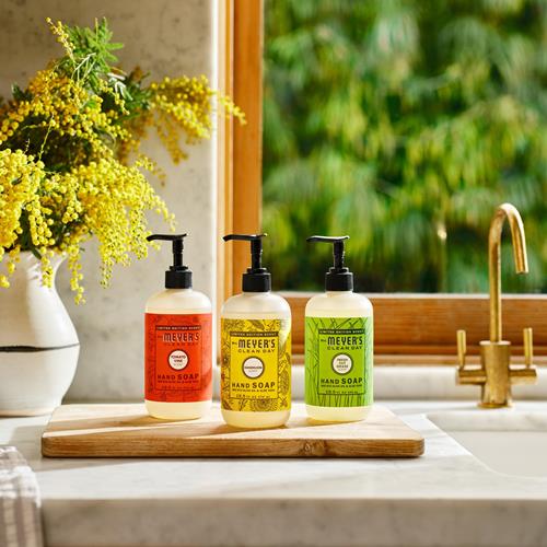 Mrs. Meyers Clean Day Liquid Hand Soap, Tomato Vine Scent, 12.5 Ounce Bottle