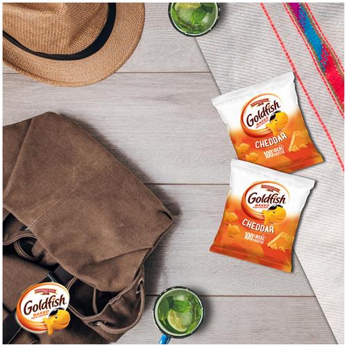 Goldfish Cheddar Cheese Crackers, Baked Snack Crackers, 1 Oz On-The-Go Snack Packs, 20 Count Box