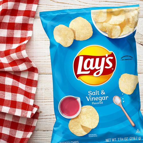 Lays Potato Chips, Salt & Vinegar, 7.75 Oz