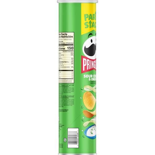 Pringles Potato Crisps Chips, Lunch Snacks, On-The-Go Snacks, Party Stack, Sour Cream And Onion, 7.1Oz Can (1 Can)