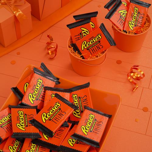 Reeses Thins Dark Chocolate Peanut Butter Cups, Candy Share Pack, 7.37 Oz