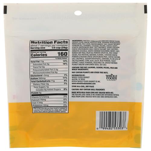 Whole Foods Market, White Cheddar Trail Mix, 7.5 Ounce