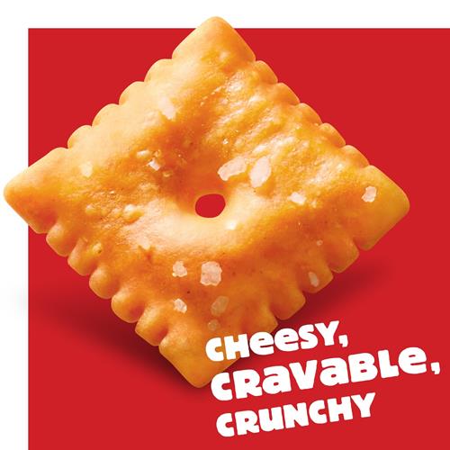Cheez-It Cheese Crackers, Baked Snack Crackers, Lunch Snacks, Family Size, Original, 21Oz Box (1 Box)