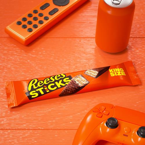 Reeses Sticks Milk Chocolate Peanut Butter Wafer King Size, Candy Pack, 3 Oz