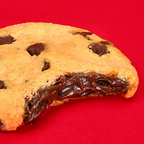 Chips Ahoy! Chewy Hersheys Fudge Filled Soft Chocolate Chip Cookies, Family Size, 14.85 Oz