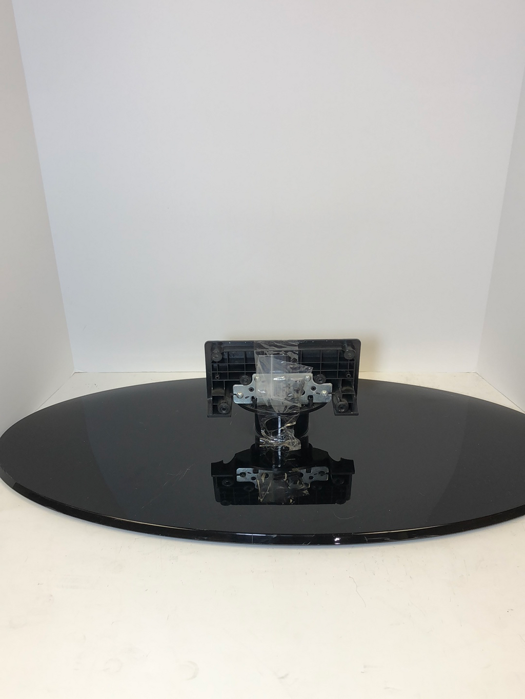 Element ELDFT404 TV Stand/Base